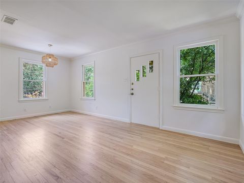 Tiny photo for 501 Carolyn Ave Ave, Austin, TX 78705 (MLS # 8986241)