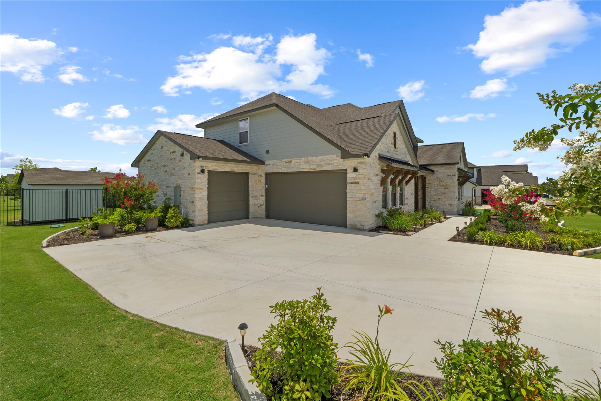 204 N Haven DR