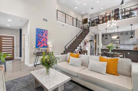 Photo of 1800 WEBBERVILLE RD #B, Austin, TX 78721 (MLS # 7926588)