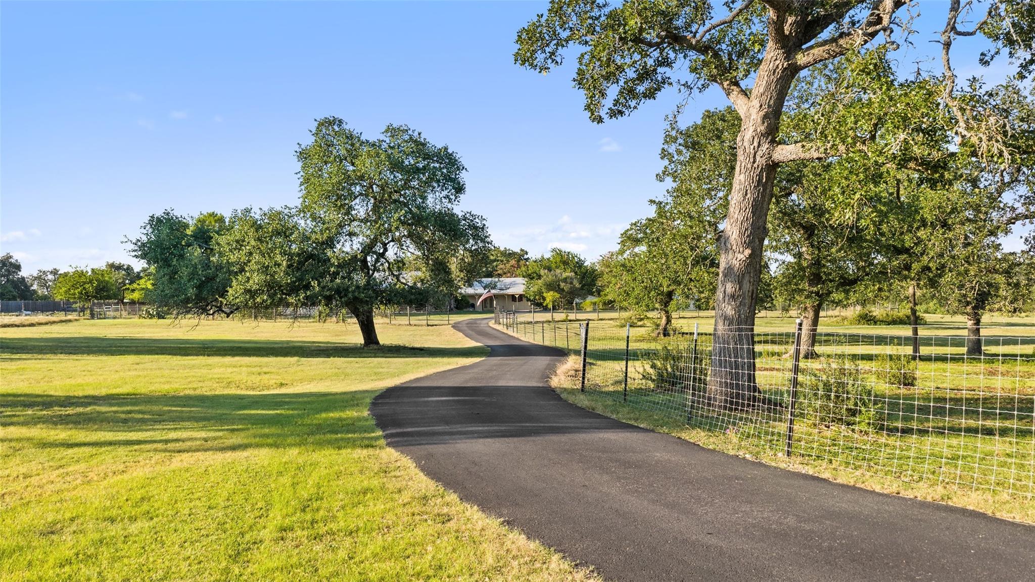 2501 LONE MAN MOUNTAIN RD