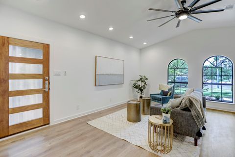 Tiny photo for 10206 Cripple Creek CV, Austin, TX 78758 (MLS # 8495680)