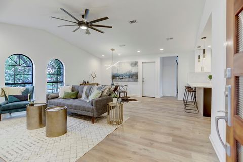 Tiny photo for 10206 Cripple Creek CV, Austin, TX 78758 (MLS # 8495680)