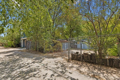 Tiny photo for 1204 Taylor ST, Austin, TX 78702 (MLS # 9567772)