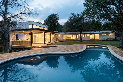 Photo of 201 Wild Cat HOLW, West Lake Hills, TX 78746 (MLS # 3169278)