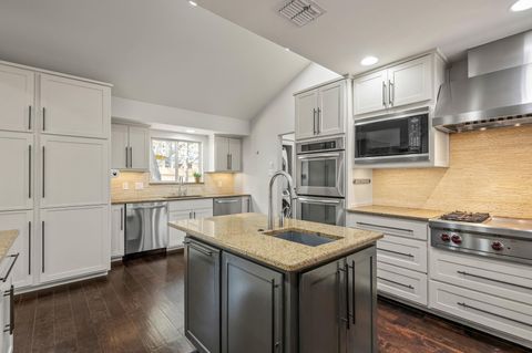 Tiny photo for 7202 Running Rope CIR, Austin, TX 78731 (MLS # 8863349)