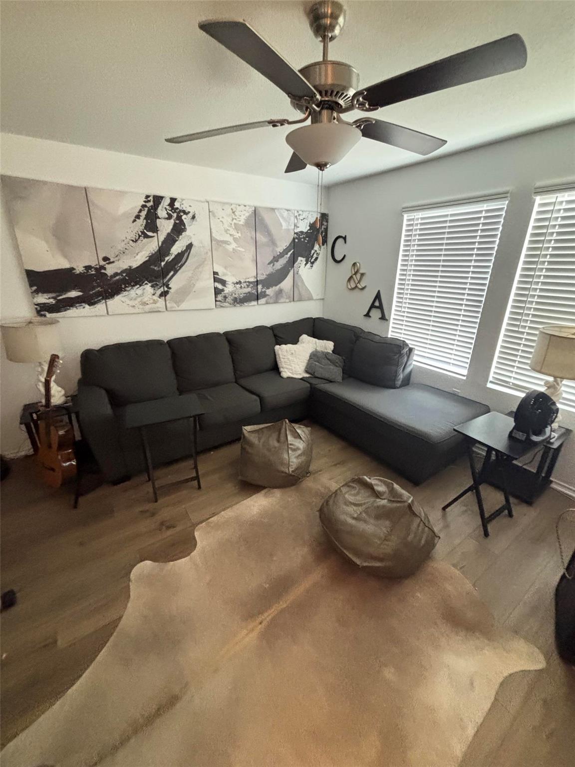 7120 Sparkling Light DR B