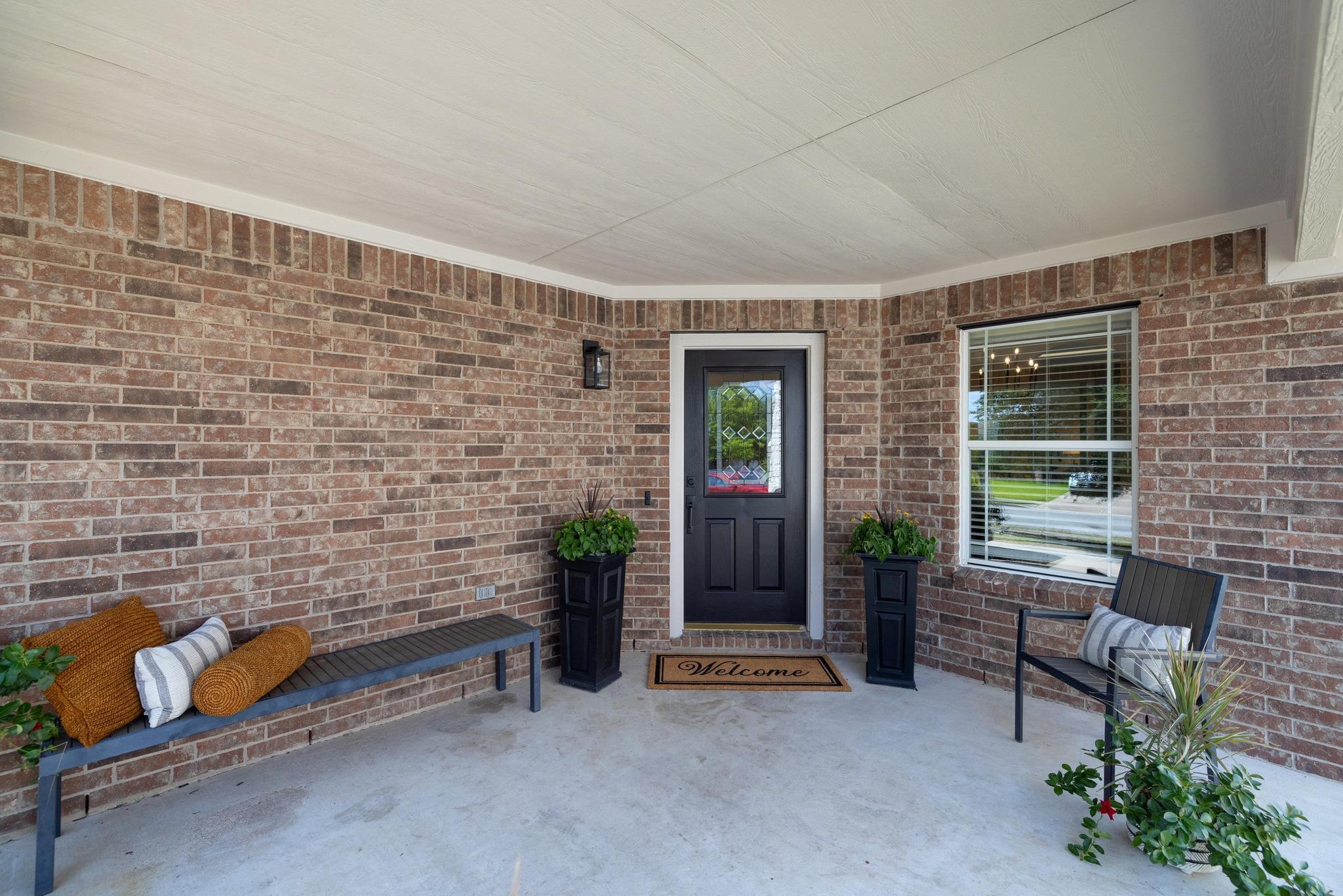 201 Katherine WAY