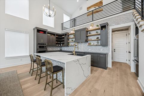 Tiny photo for 11123 Lakeside DR, Jonestown, TX 78645 (MLS # 2157574)