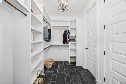 Tiny photo for 11123 Lakeside DR, Jonestown, TX 78645 (MLS # 2157574)