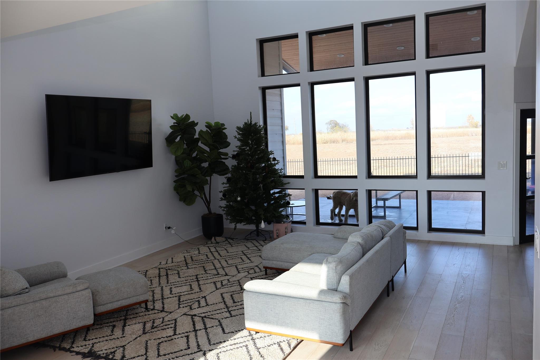 17216 Lund Carlson RD