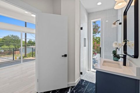 Tiny photo for 1169 Bedford ST, Austin, TX 78702 (MLS # 5610240)