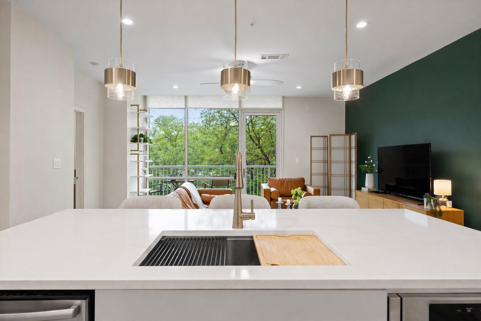 1600 Barton Springs RD 4205