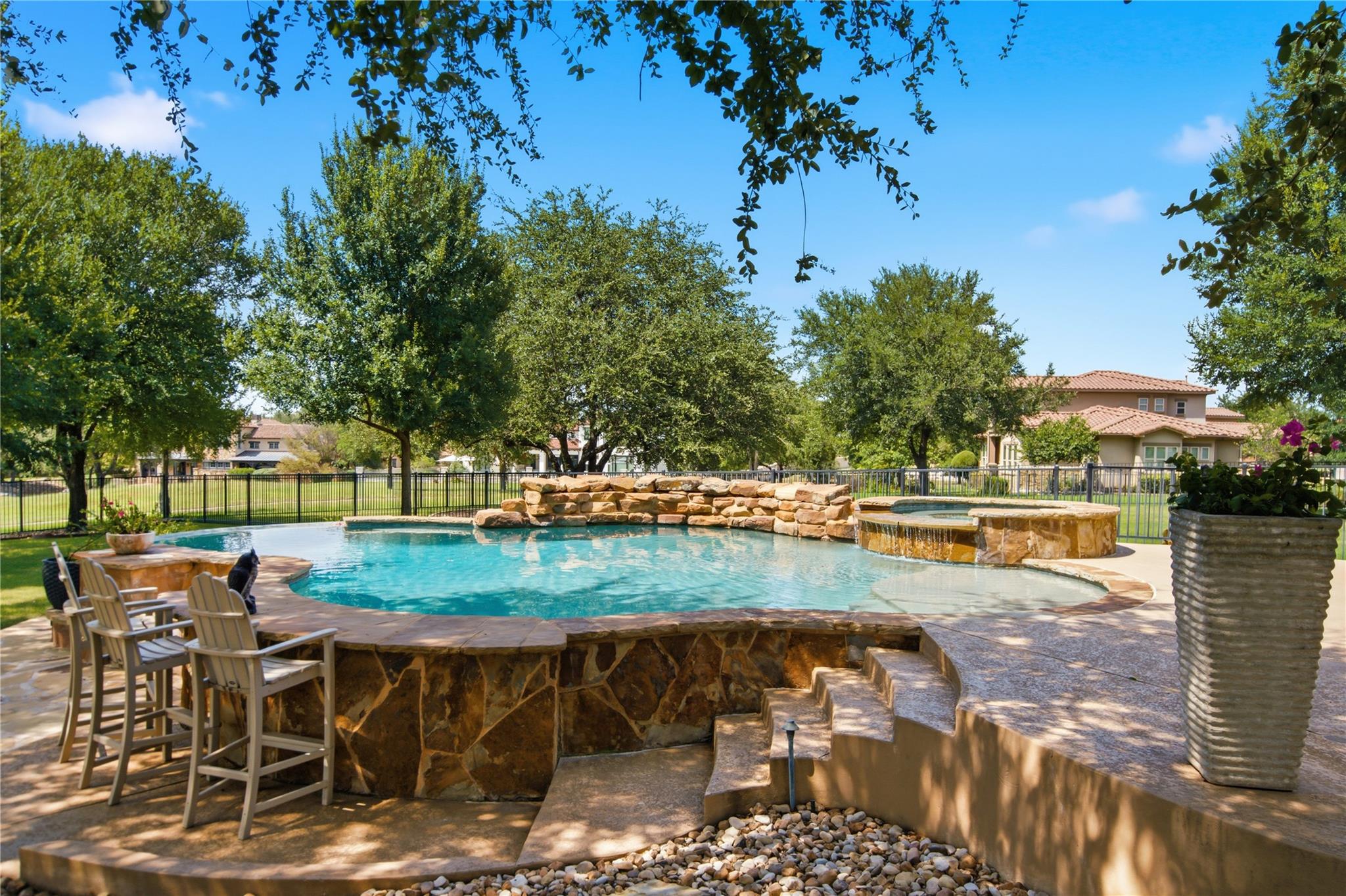 113 Blue Heron LN