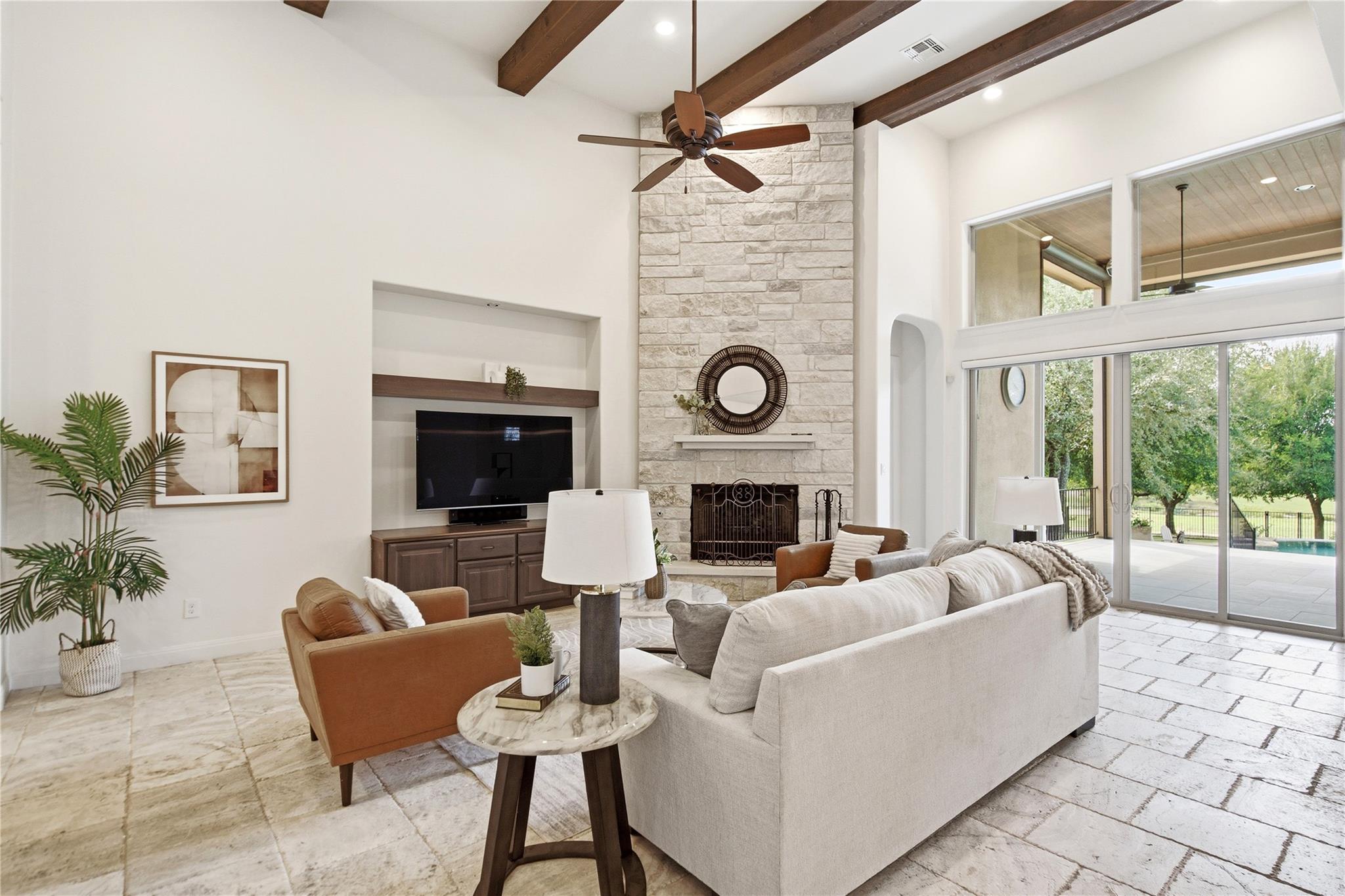 113 Blue Heron LN