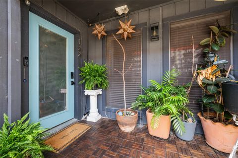 909 Reinli ST 122 Austin TX 78751