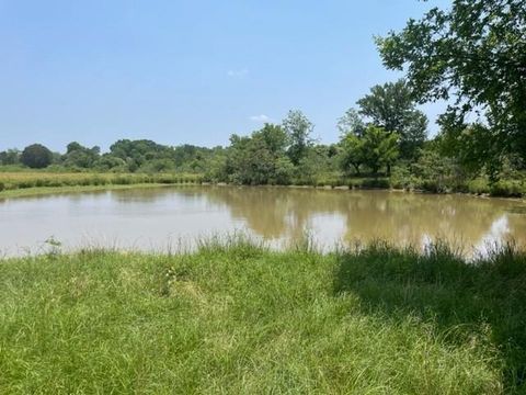 1010 County Road 490 Elgin TX 78621