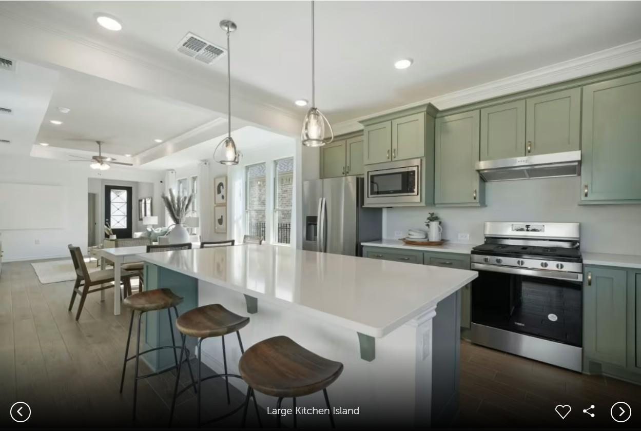 310 Livewater LN