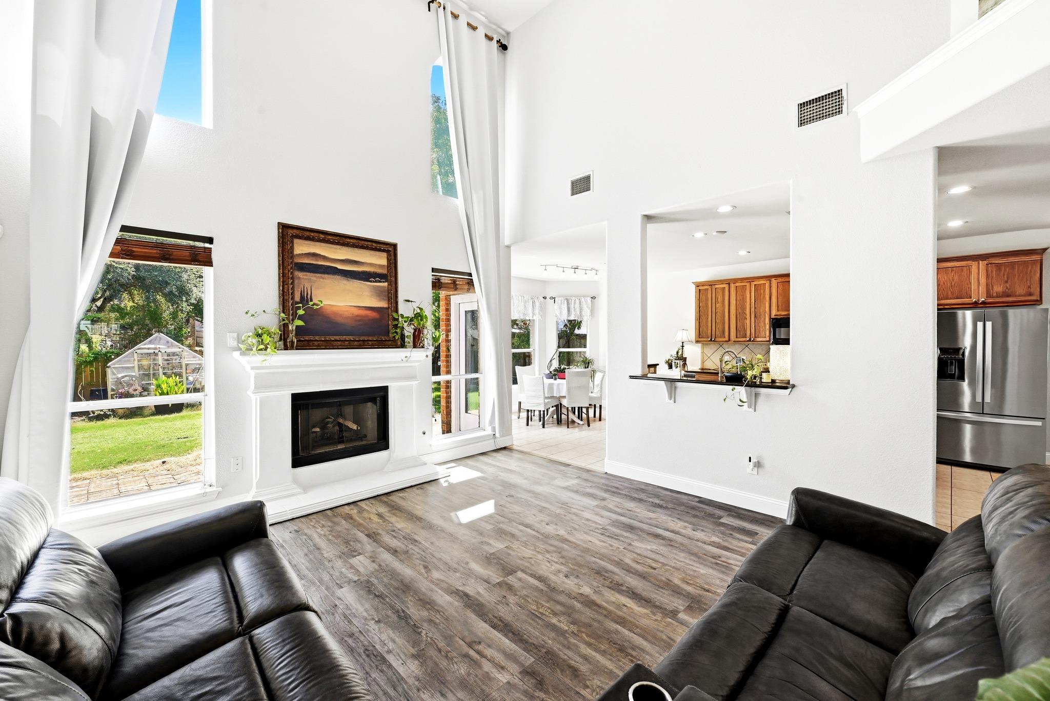 418 S Lynnwood TRL
