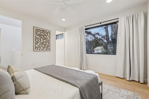 Tiny photo for 1114 Mariposa DR #B, Austin, TX 78704 (MLS # 3224973)