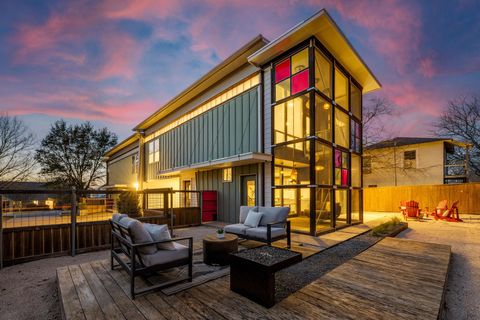 Photo of 5409 Woodrow Ave #D, Austin, TX 78756 (MLS # 3842730)