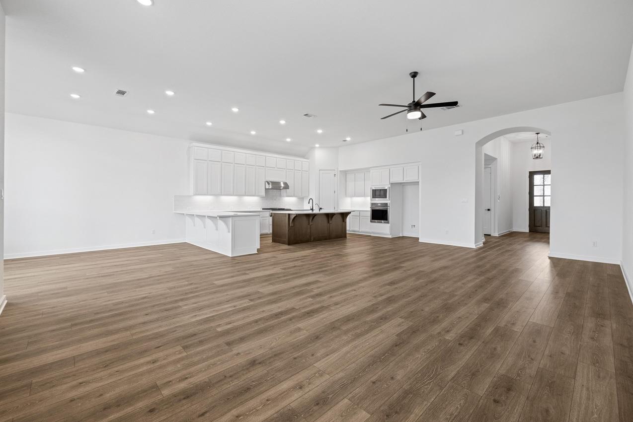 208 San Xavier ST