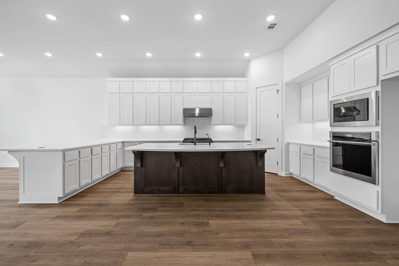 208 San Xavier ST