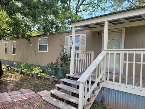 Photo of 743 N State Highway 95 #B, Bastrop, TX 78602 (MLS # 3840034)