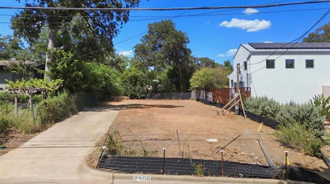 Photo of 2406 W 10th ST, Austin, TX 78703 (MLS # 3495941)