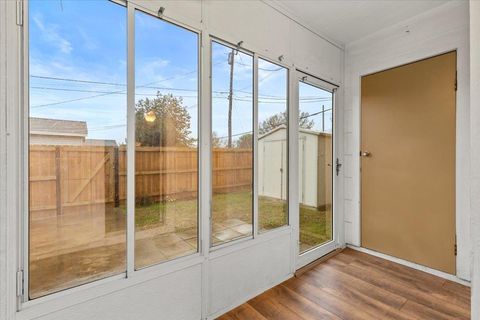 Tiny photo for 201 E Noton ST #104, Pflugerville, TX 78660 (MLS # 6078553)