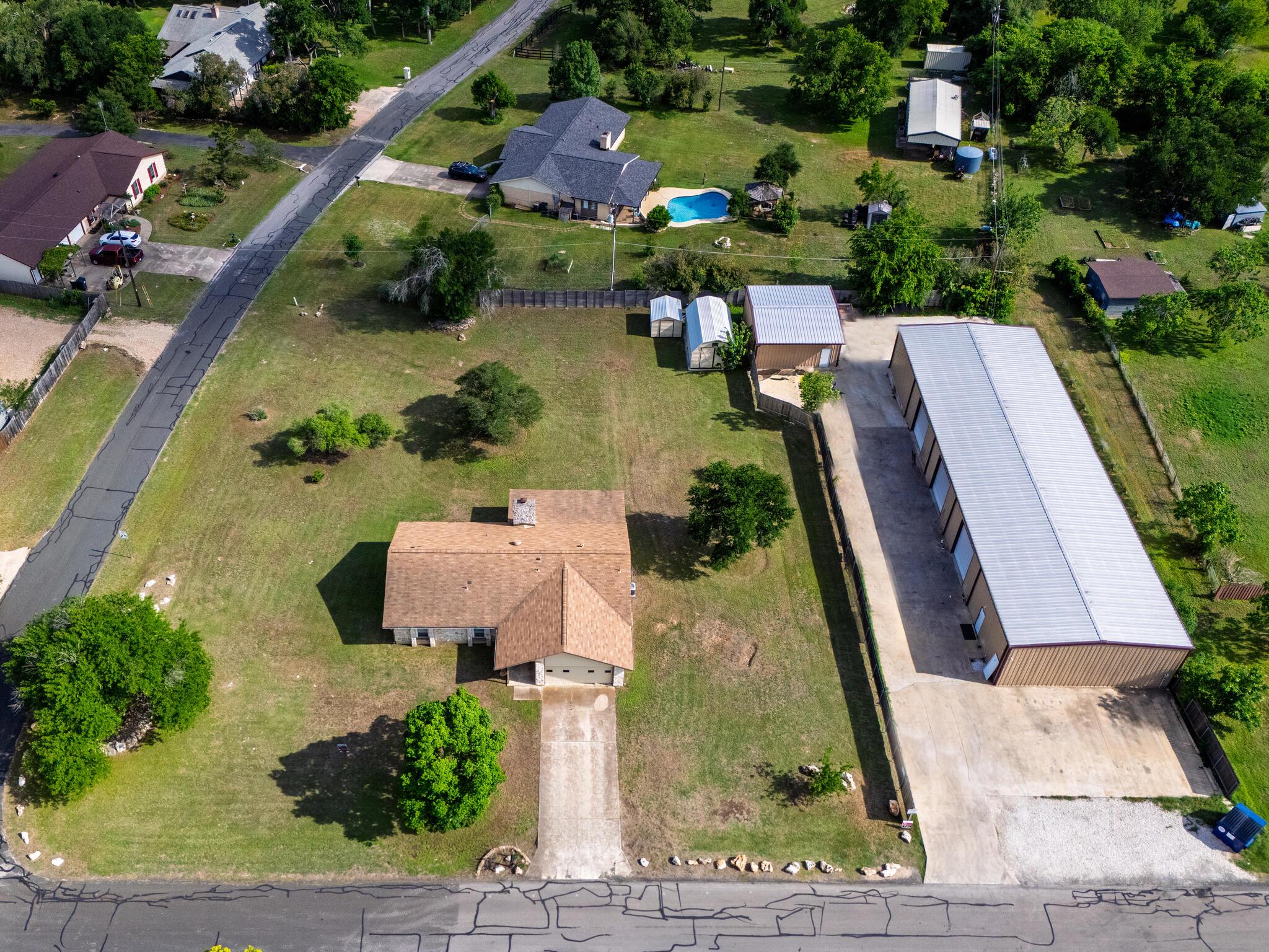 1612 Shenandoah DR