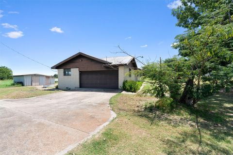 A home in Thorndale