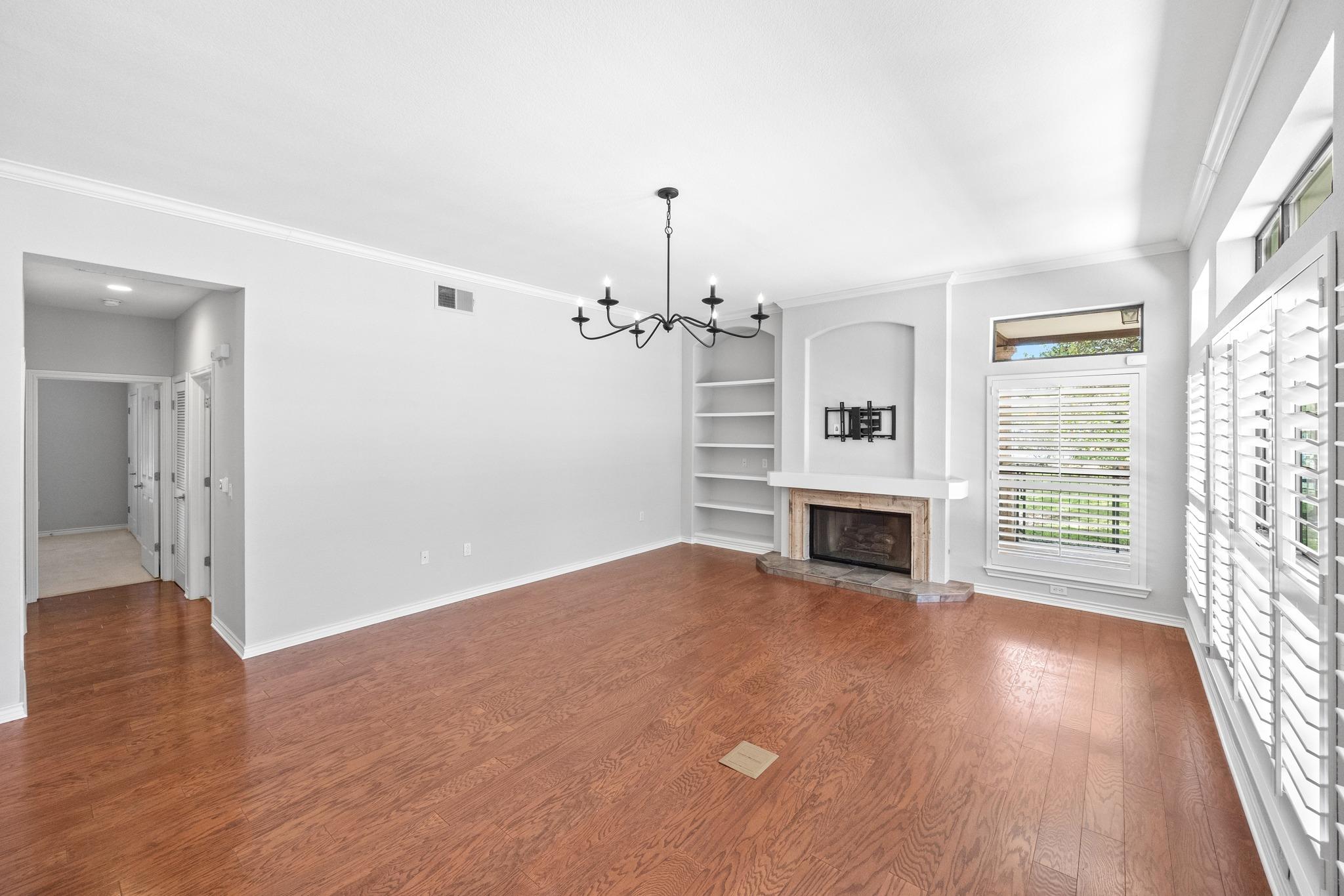 300 San Gabriel Village BLVD 410