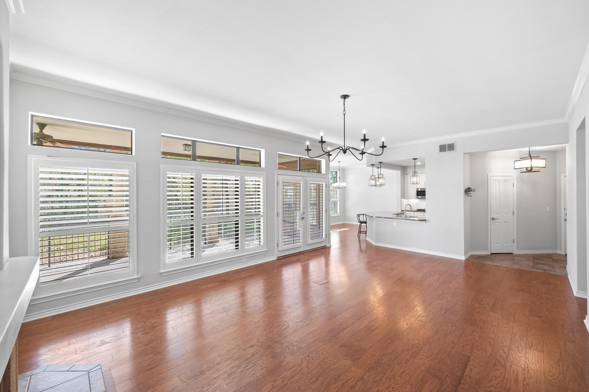 300 San Gabriel Village BLVD 410