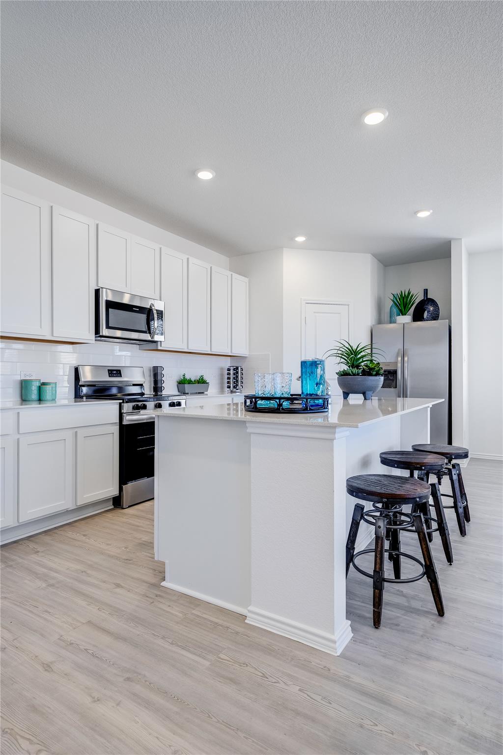 1300 Flint Ridge LOOP