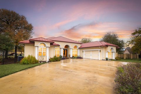 A home in Lockhart