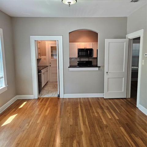 Tiny photo for 506 1/2 W 7th ST, Austin, TX 78701 (MLS # 4758618)