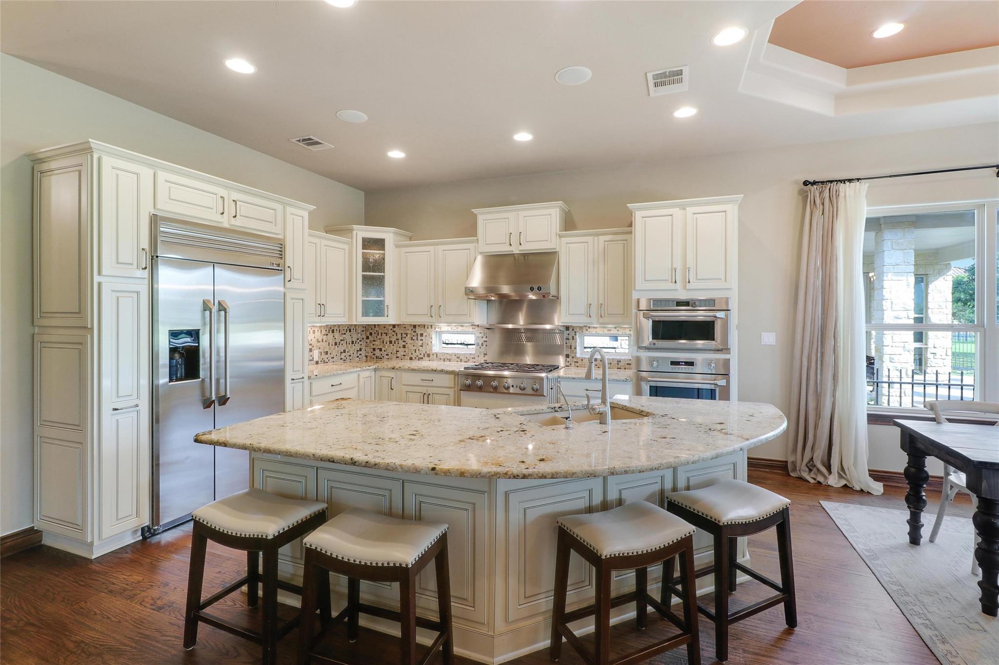 221 Indigo LN