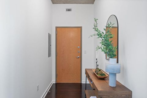 Tiny photo for 360 Nueces ST #3202, Austin, TX 78701 (MLS # 8151453)