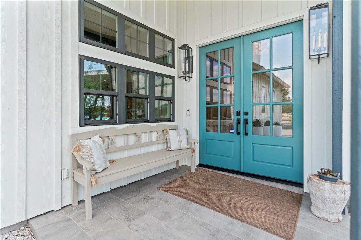 703 Woodland Hills DR