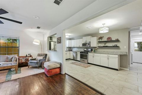 Tiny photo for 4025 Valley View RD #2, Austin, TX 78704 (MLS # 8397233)
