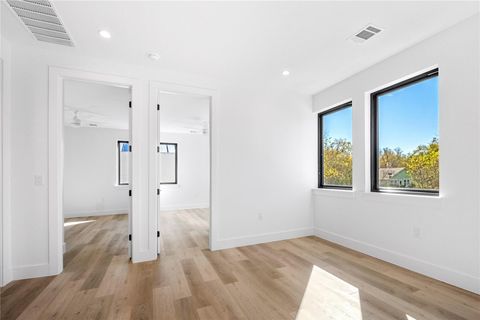Tiny photo for 2101 Thrasher LN #1, Austin, TX 78741 (MLS # 5107528)