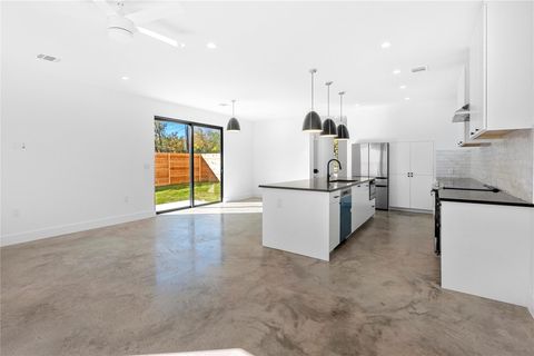 Tiny photo for 2101 Thrasher LN #1, Austin, TX 78741 (MLS # 5107528)