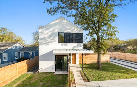 Tiny photo for 2101 Thrasher LN #1, Austin, TX 78741 (MLS # 5107528)