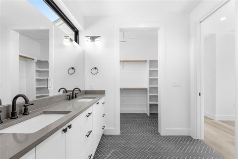 Tiny photo for 2101 Thrasher LN #1, Austin, TX 78741 (MLS # 5107528)