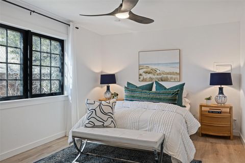 Tiny photo for 1201 Lakeshore DR, Spicewood, TX 78669 (MLS # 5483829)