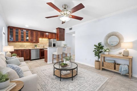 Photo of 407 E 45th ST #108, Austin, TX 78751 (MLS # 6469507)