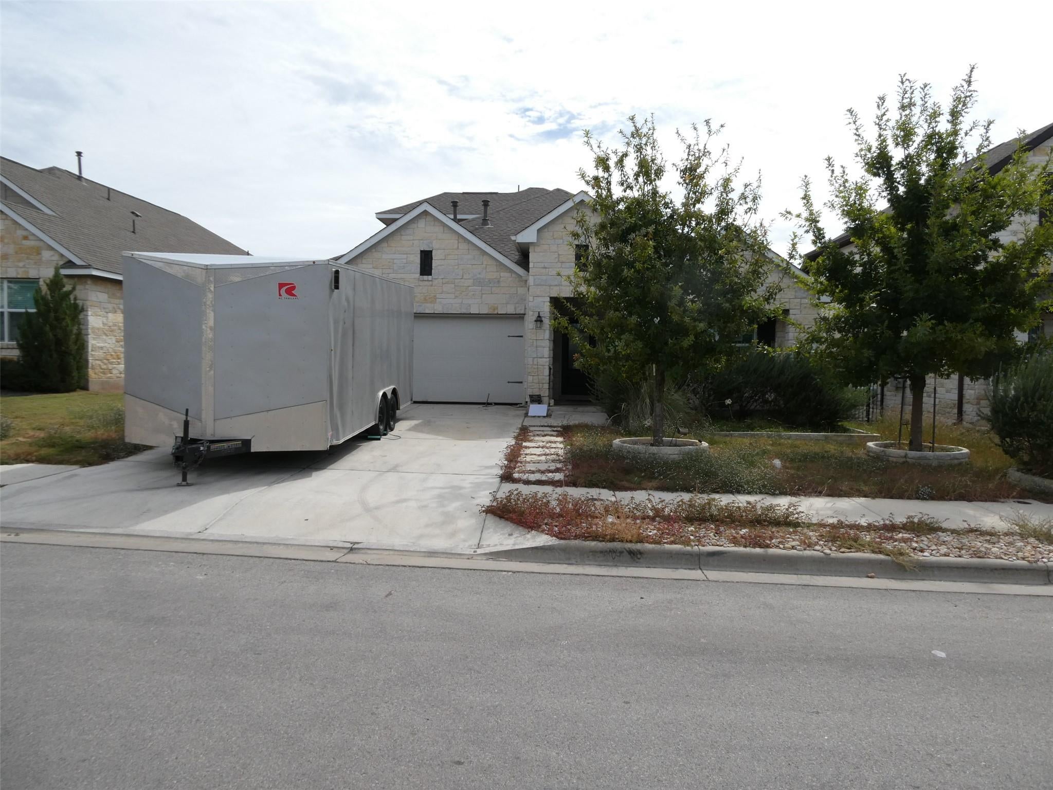 512 PANZANO DR