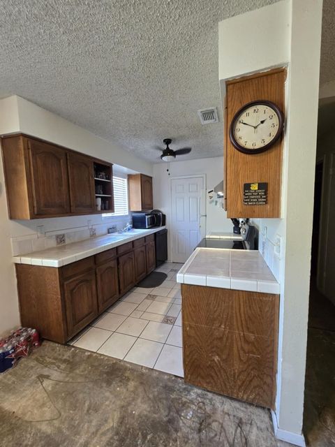 Tiny photo for 18215 Center ST, Jonestown, TX 78645 (MLS # 1058249)