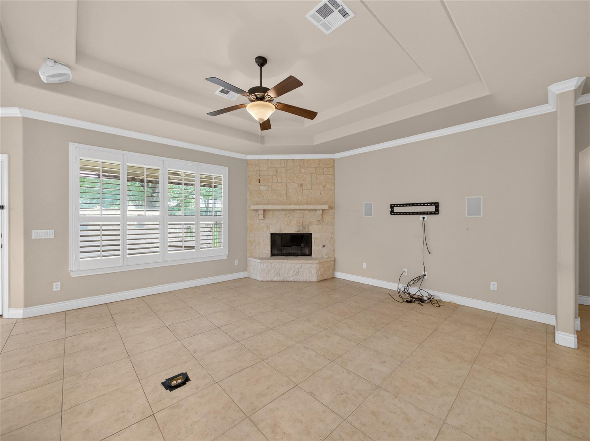 810 River Walk TRL