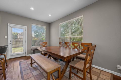 Tiny photo for 7337 Menchaca RD #4, Austin, TX 78745 (MLS # 1020193)